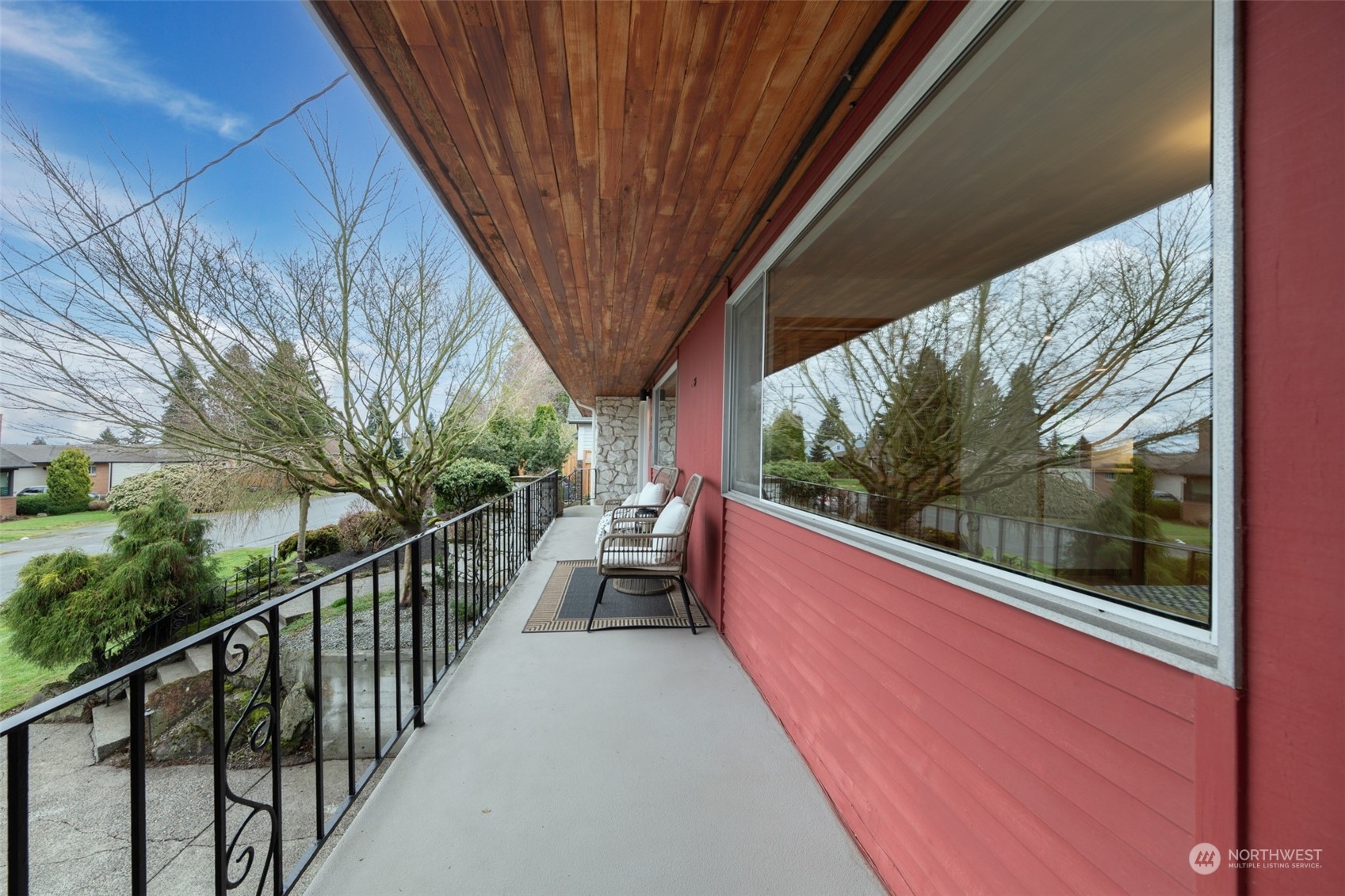 10033 12th Avenue NW