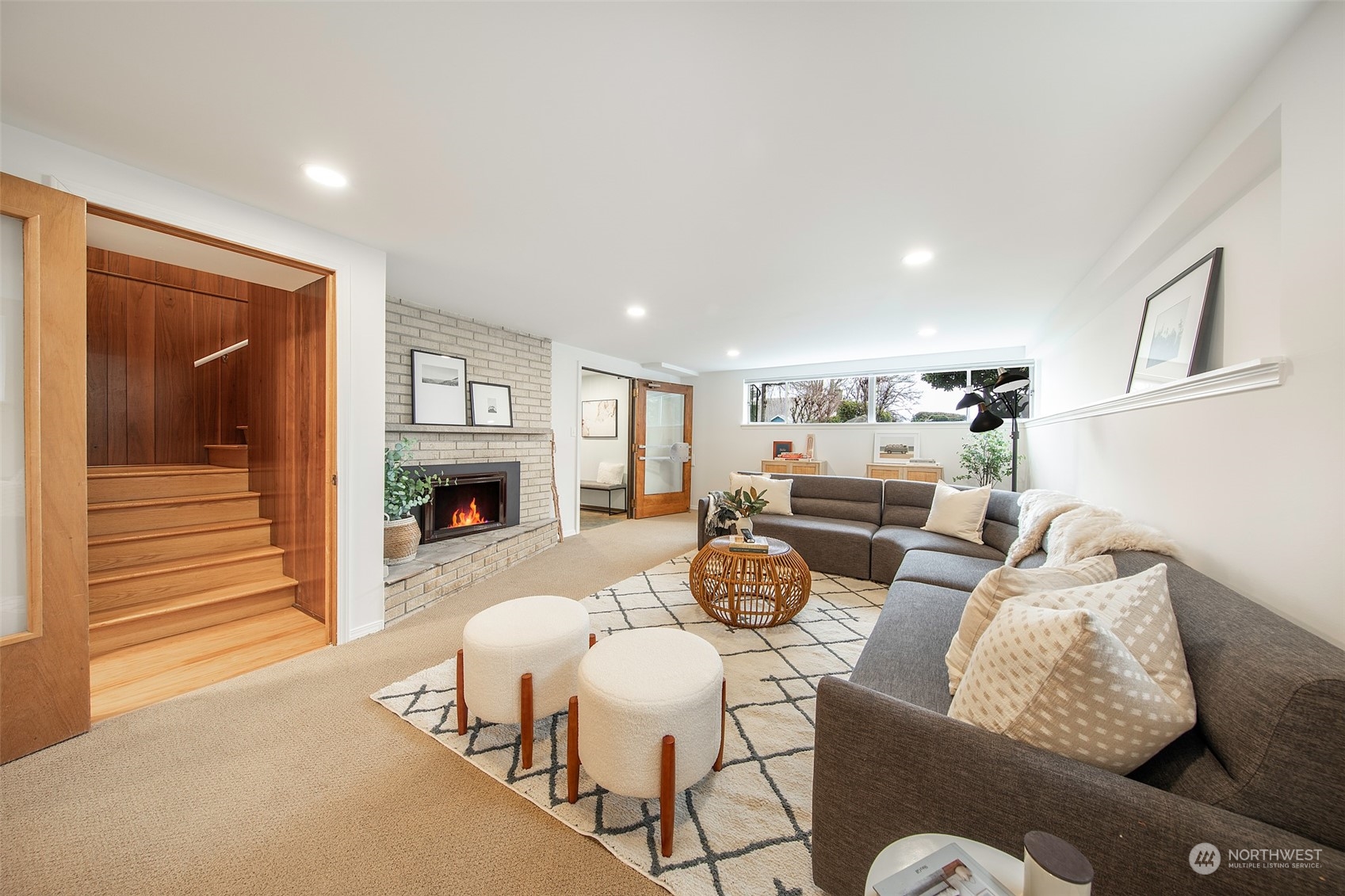 10033 12th Avenue NW