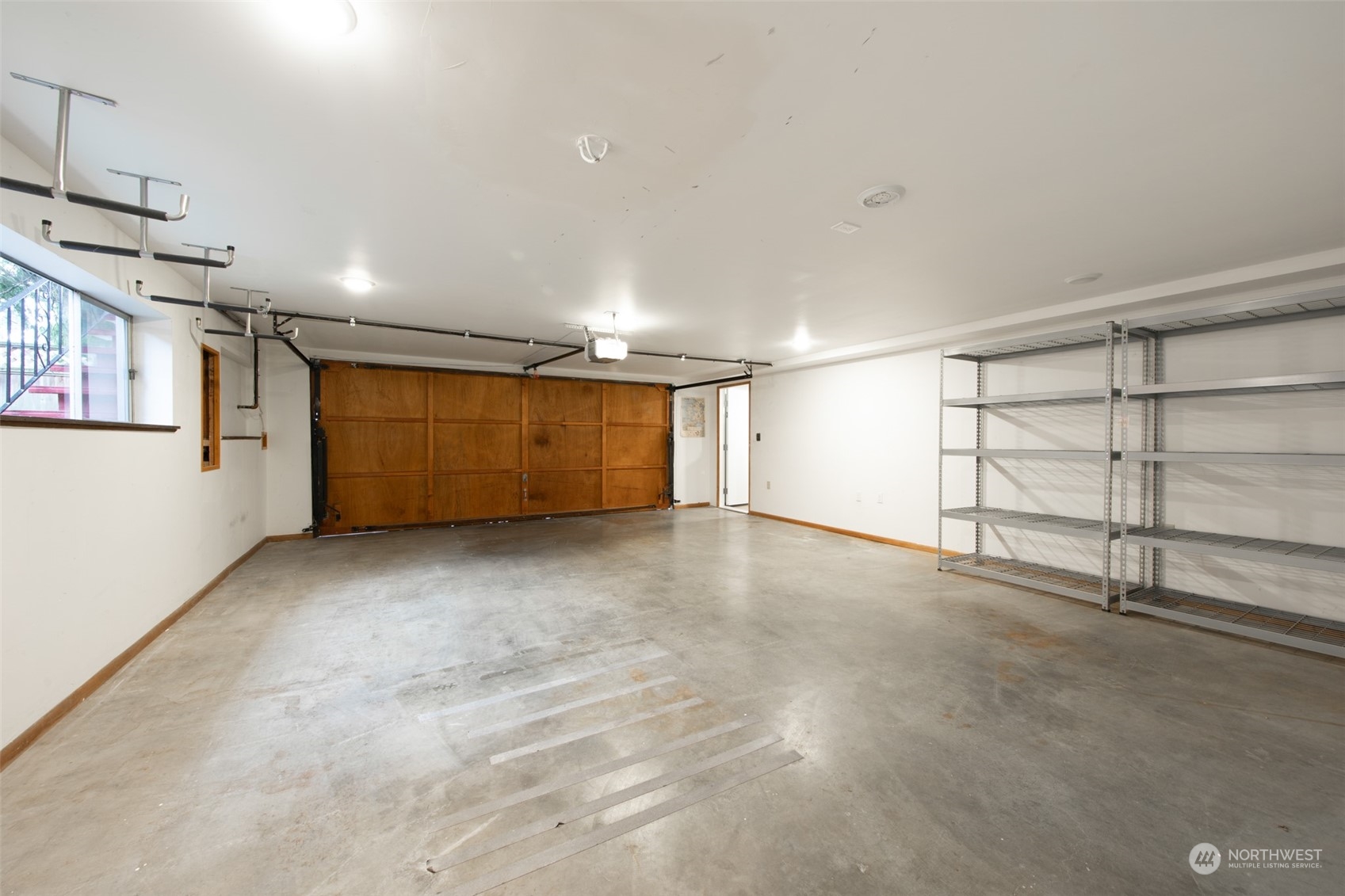 10033 12th Avenue NW