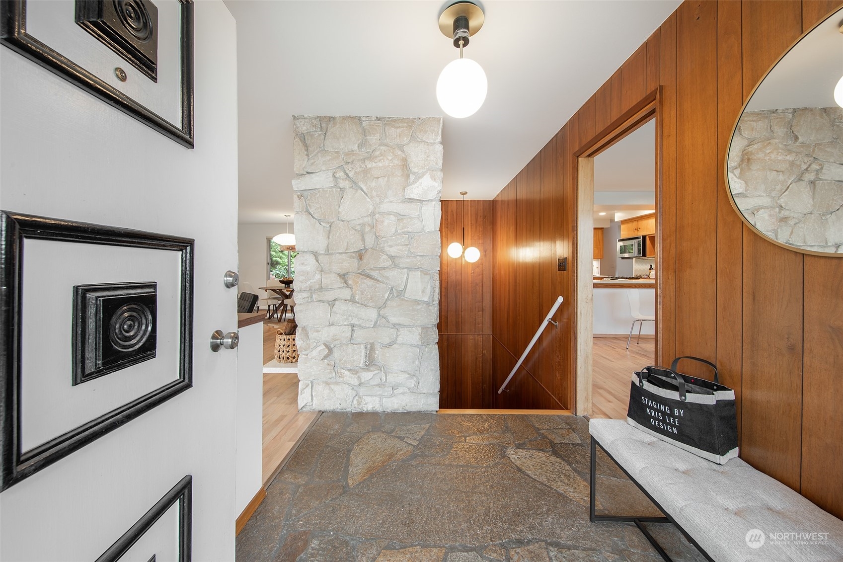 10033 12th Avenue NW