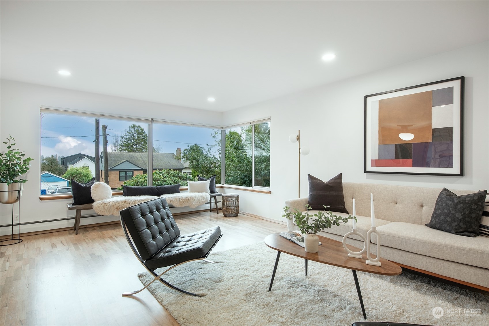 10033 12th Avenue NW