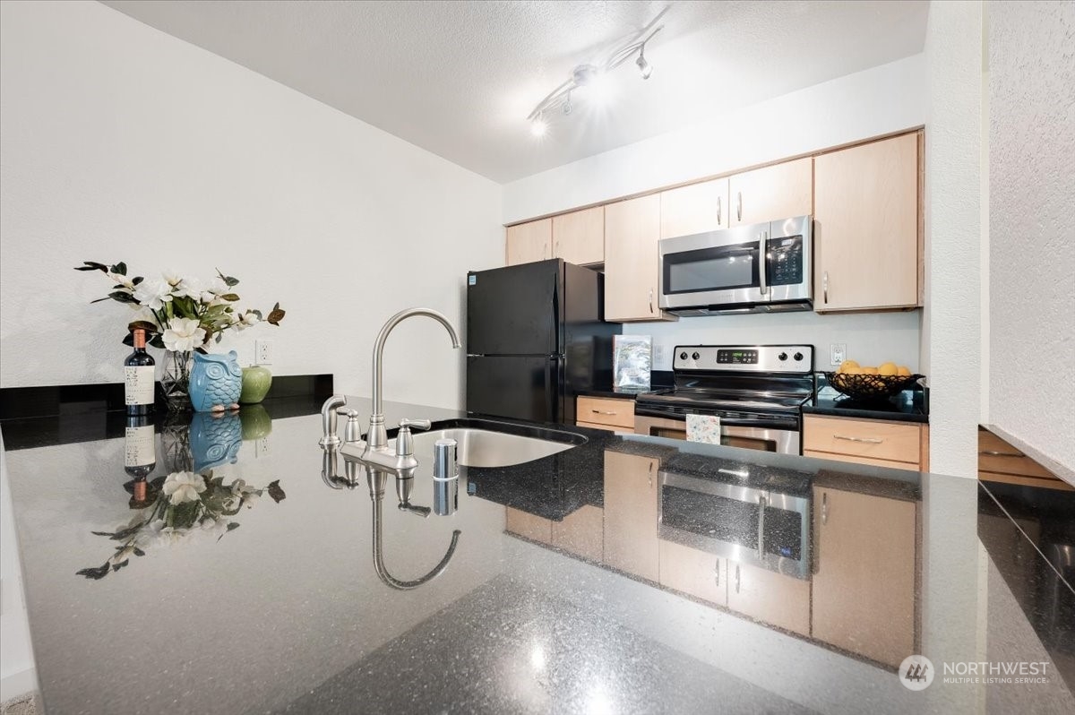 840 NE 125th Street Unit: 403