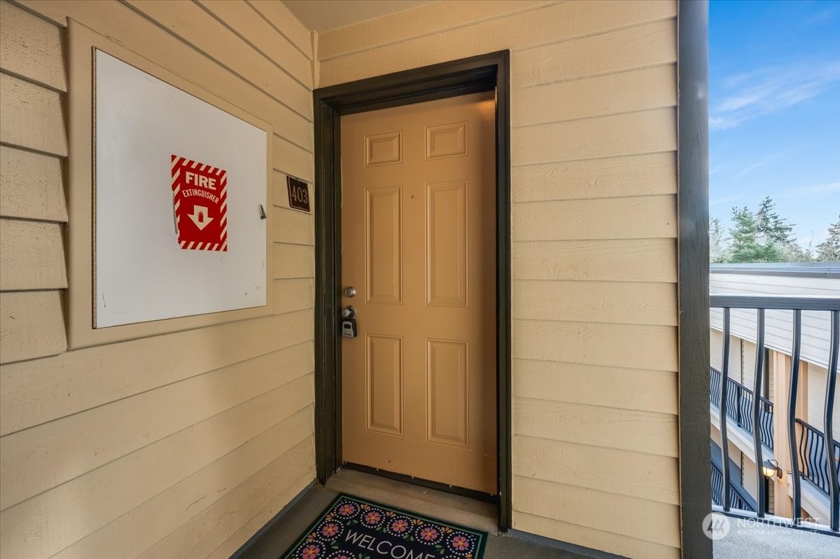 840 NE 125th Street Unit: 403