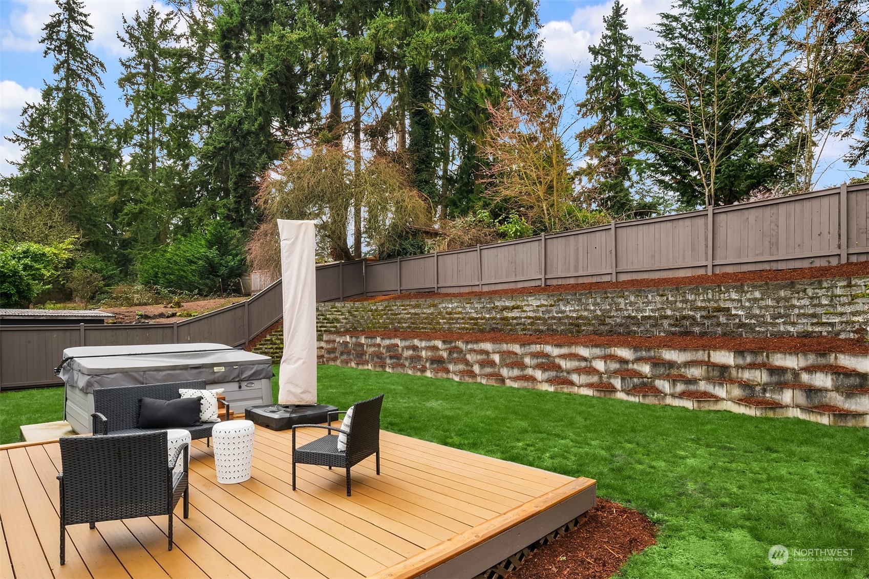 15757 Densmore Avenue N