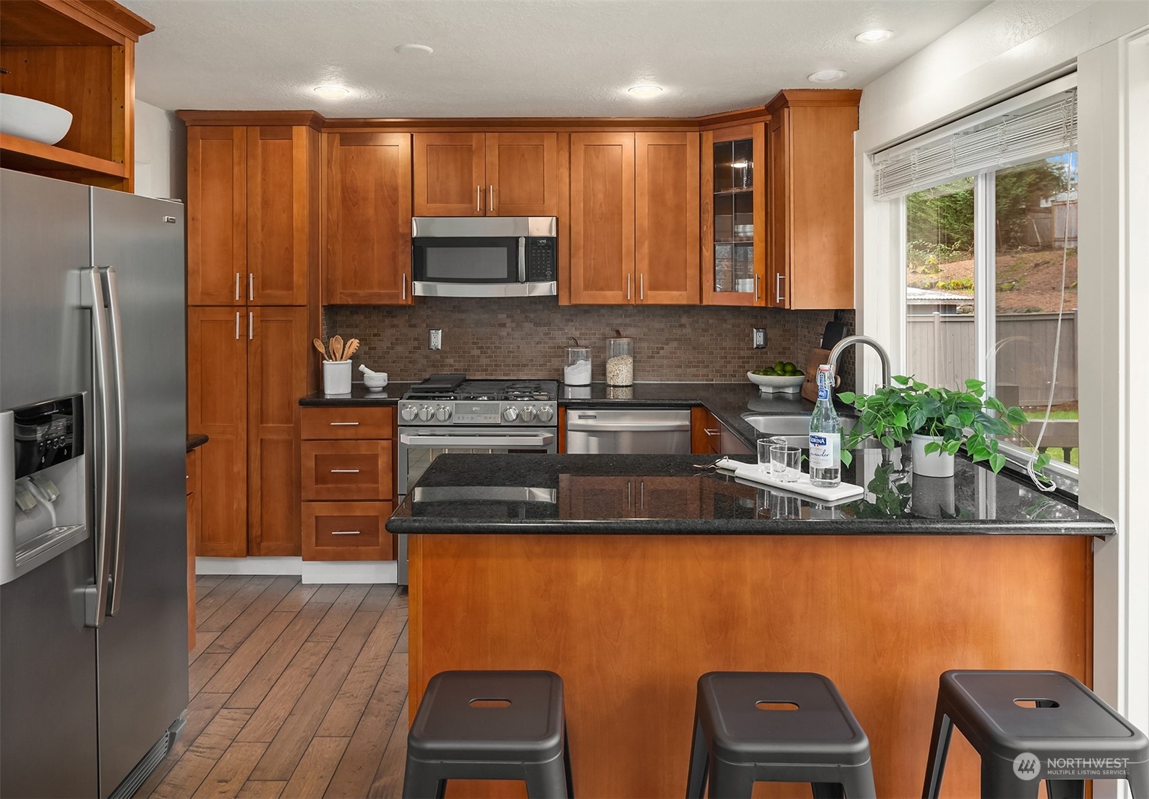 15757 Densmore Avenue N