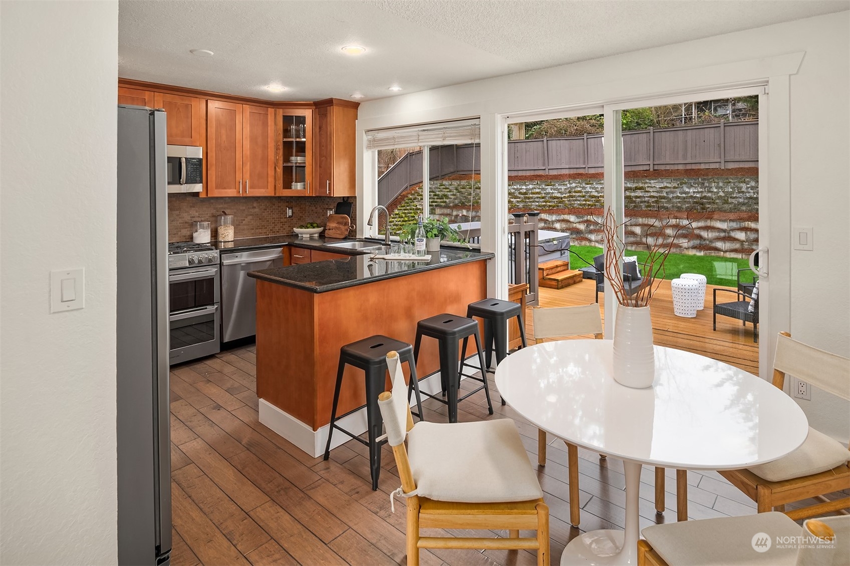 15757 Densmore Avenue N