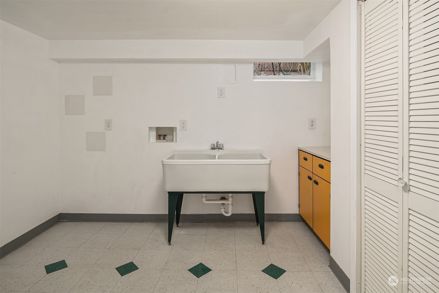 10019 32nd Avenue NE