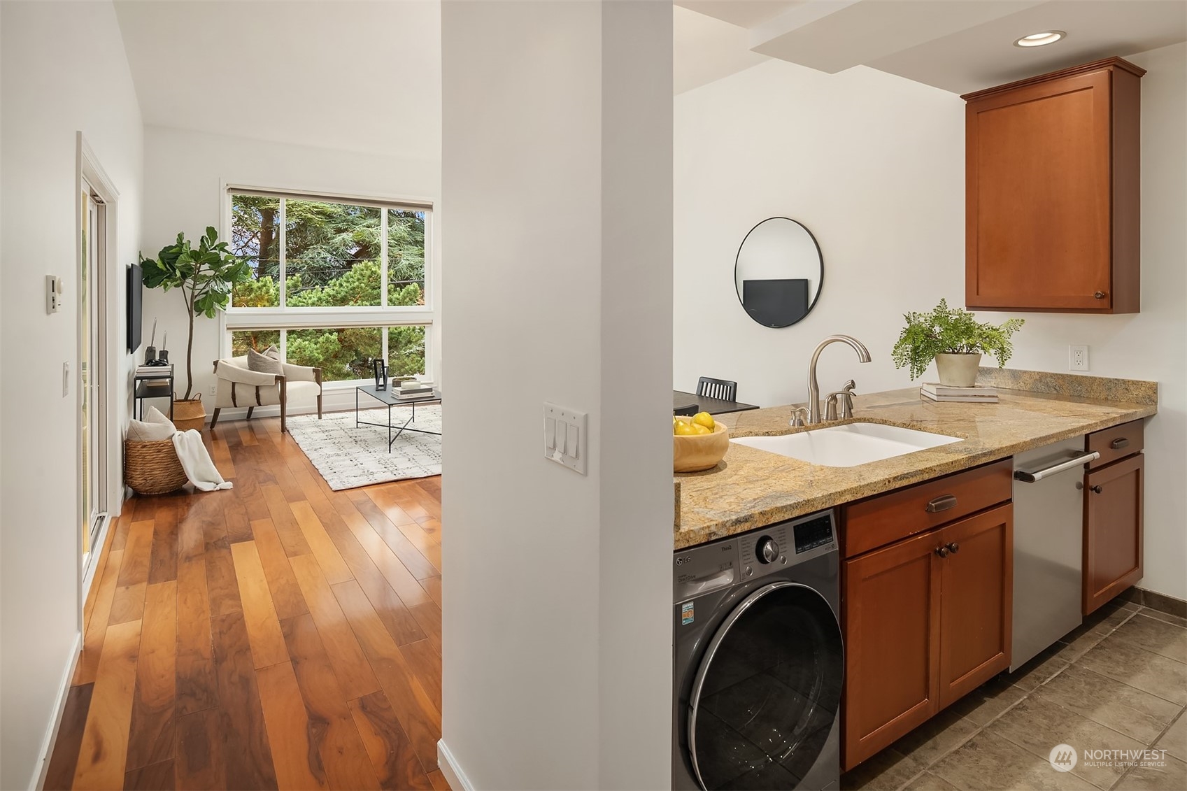 5844 NE 75th Street Unit: A310