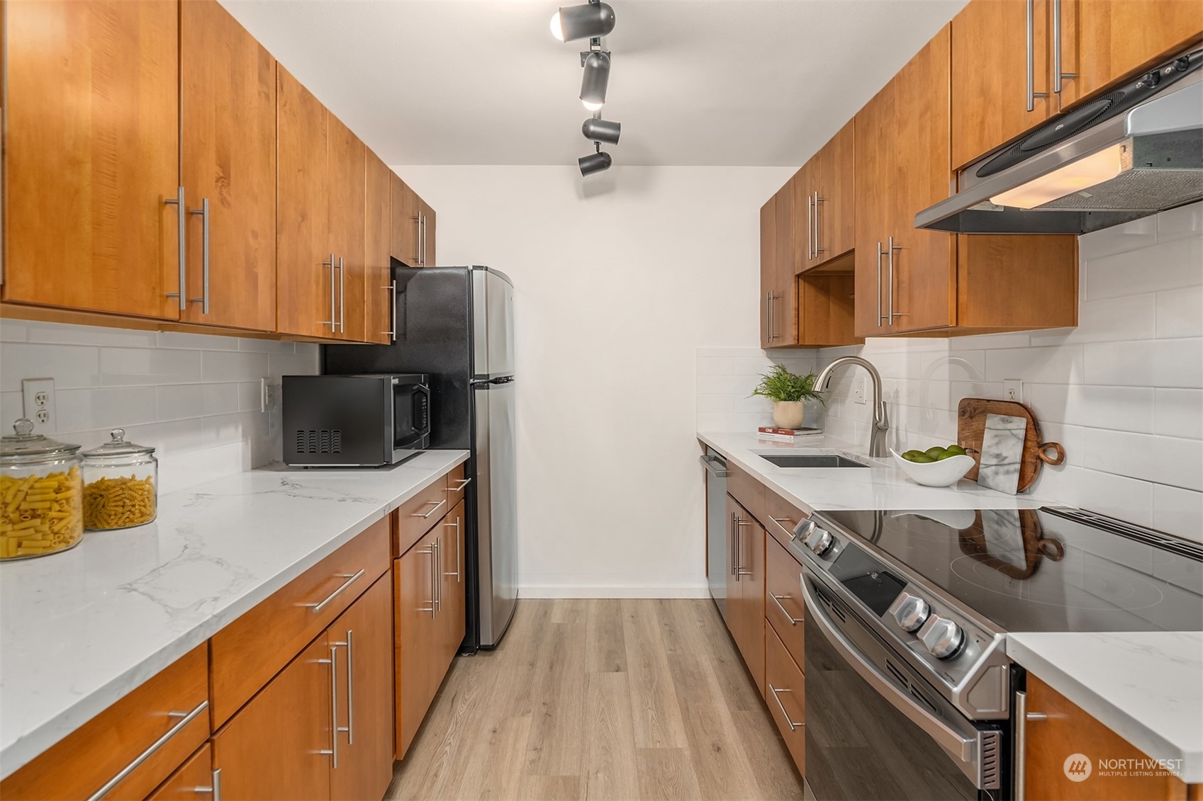 1707 Boylston Avenue Unit: 309