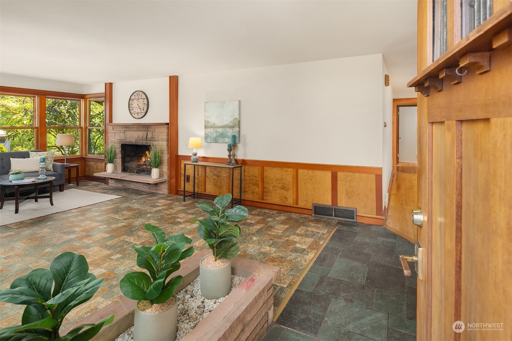 18741 60th Avenue NE