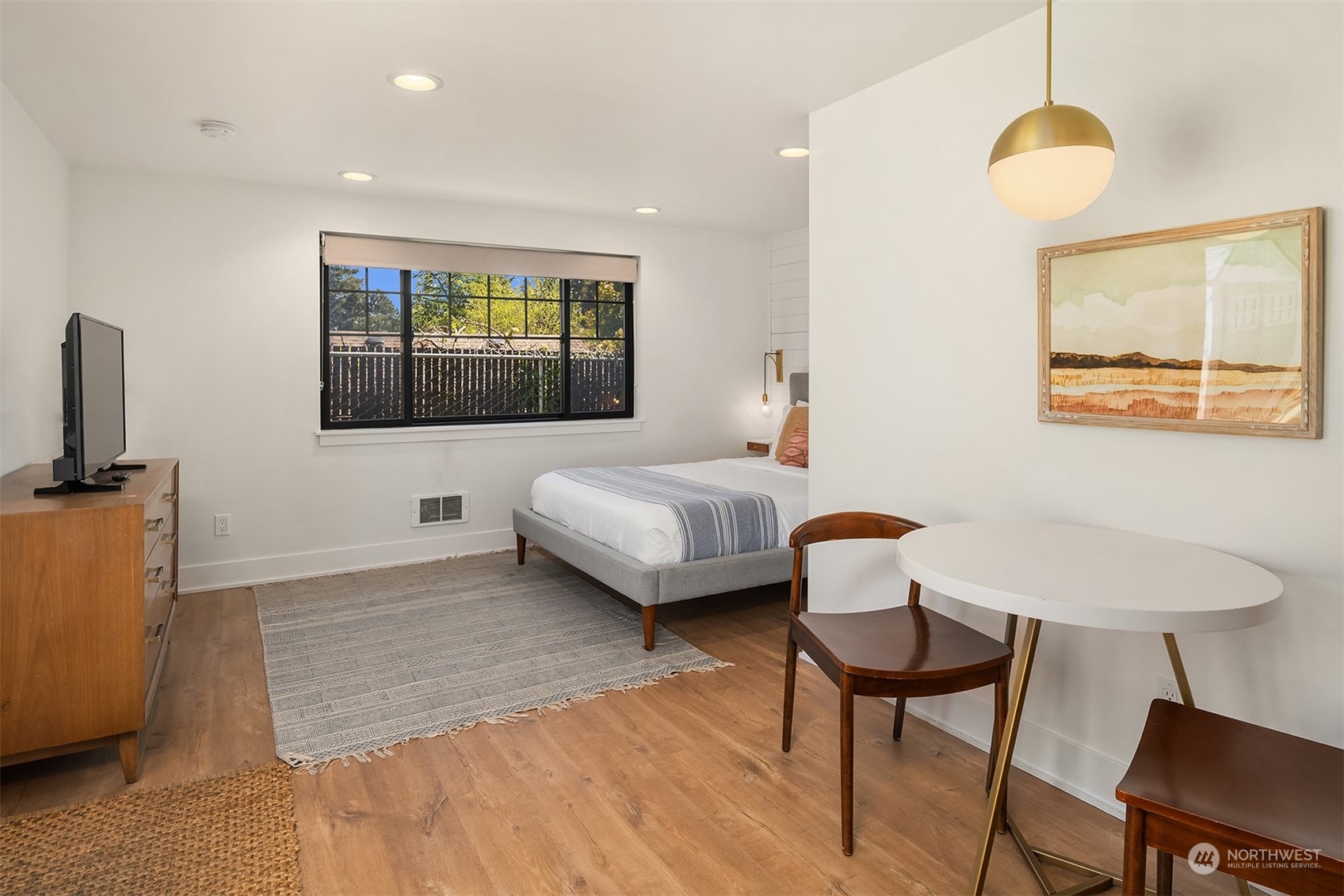 10828 23rd Avenue NE