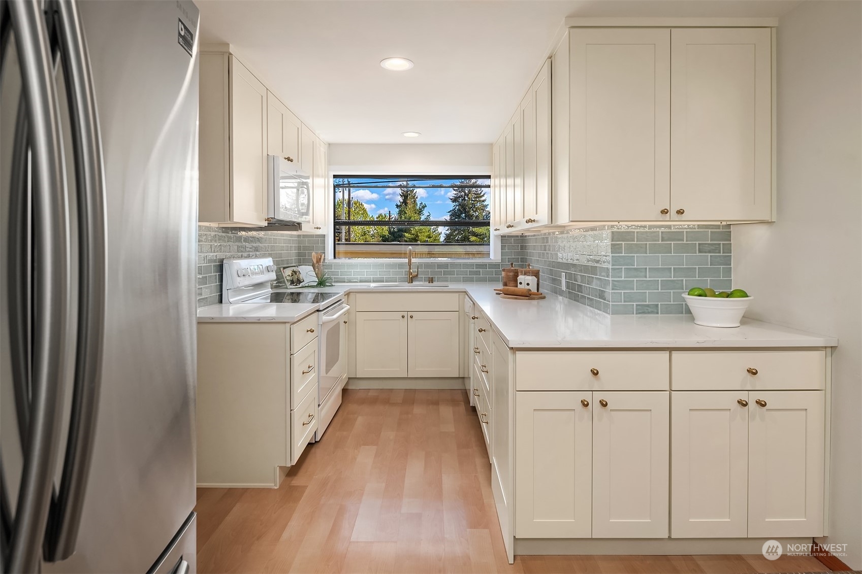 10828 23rd Avenue NE