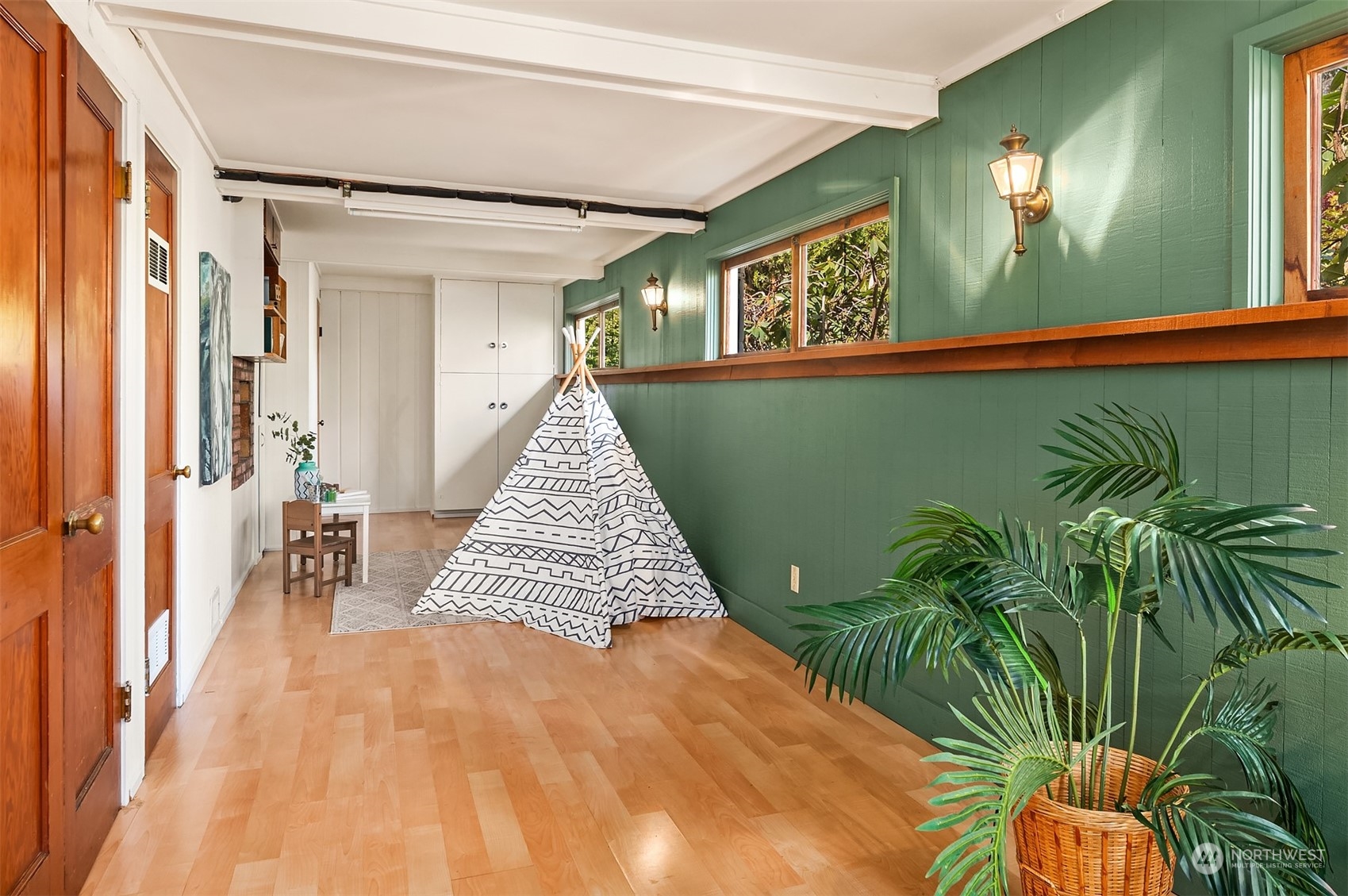 10828 23rd Avenue NE