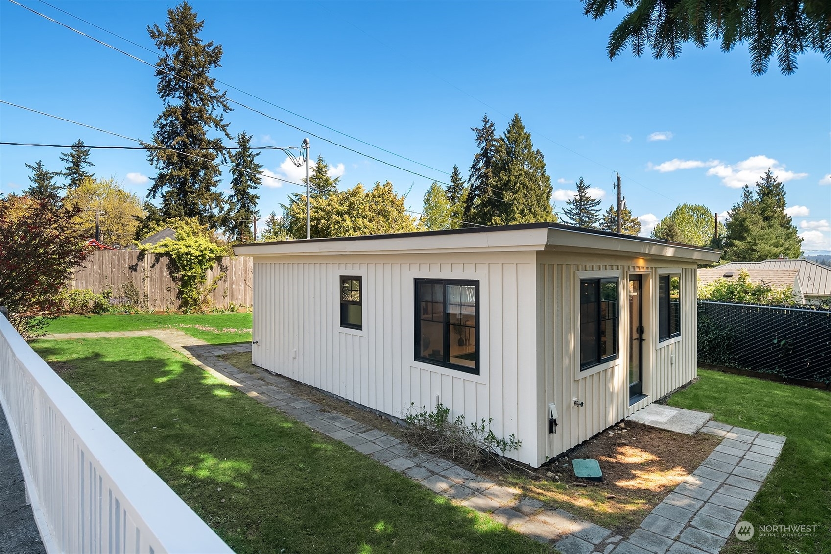 10828 23rd Avenue NE