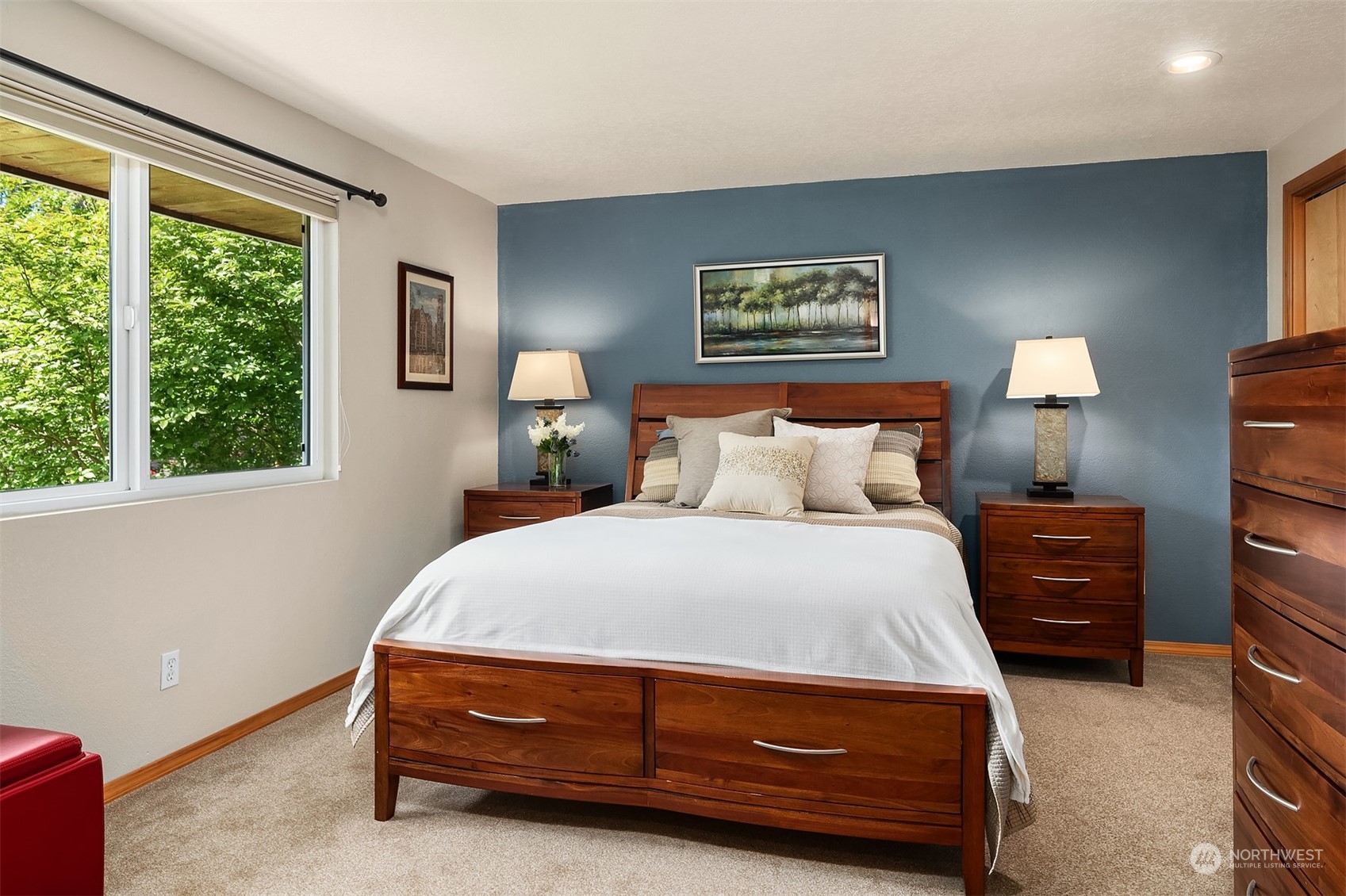 4033 NE 205th Street