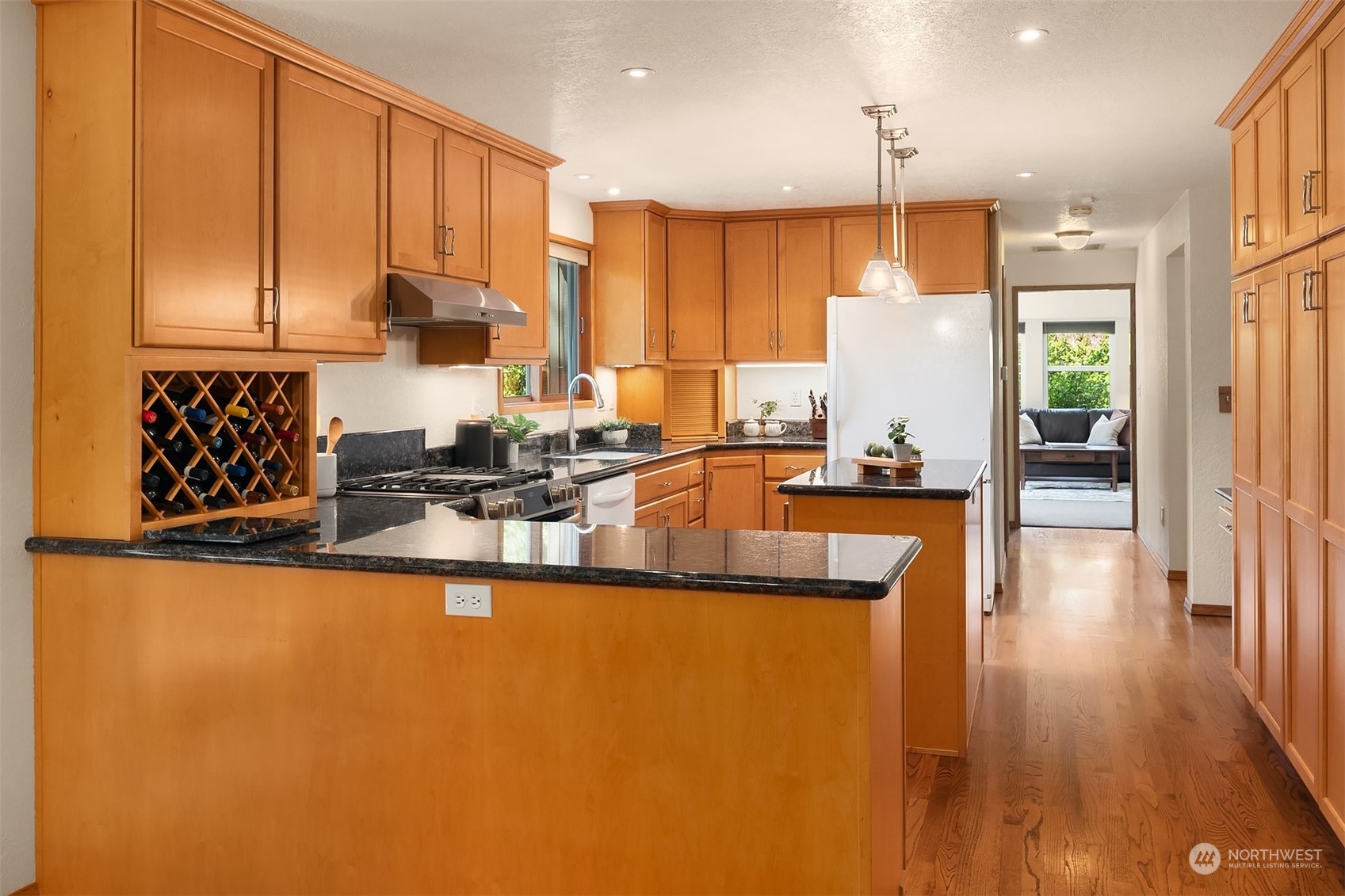 4033 NE 205th Street