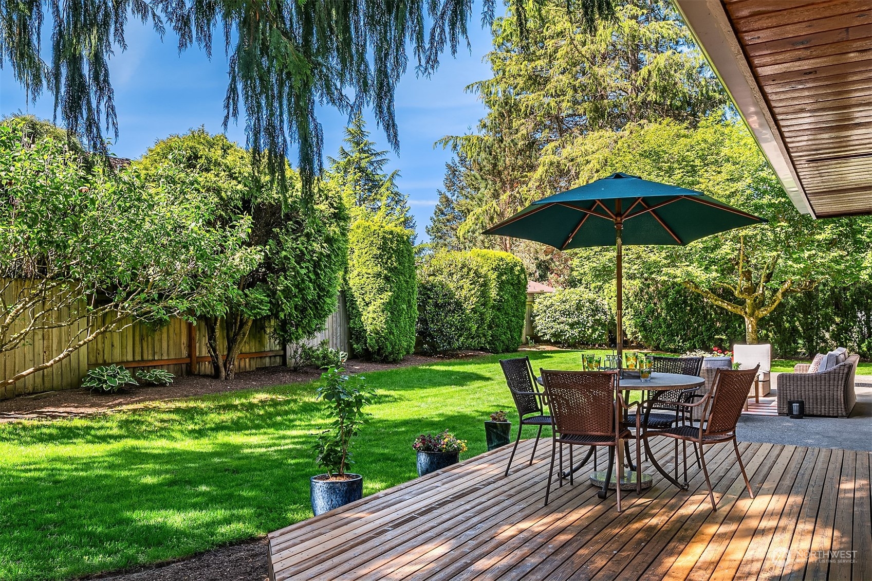 4033 NE 205th Street