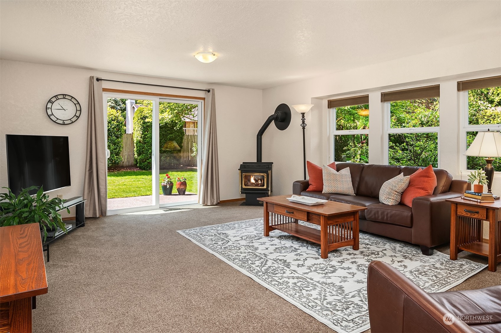 4033 NE 205th Street