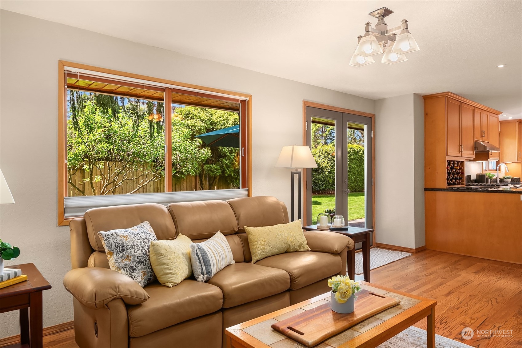 4033 NE 205th Street