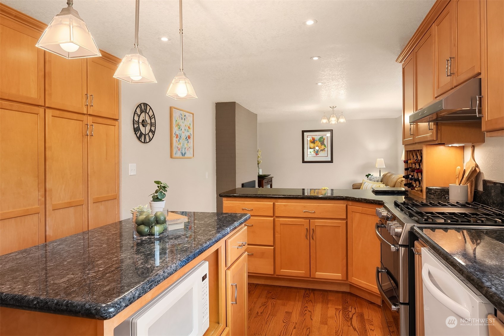 4033 NE 205th Street