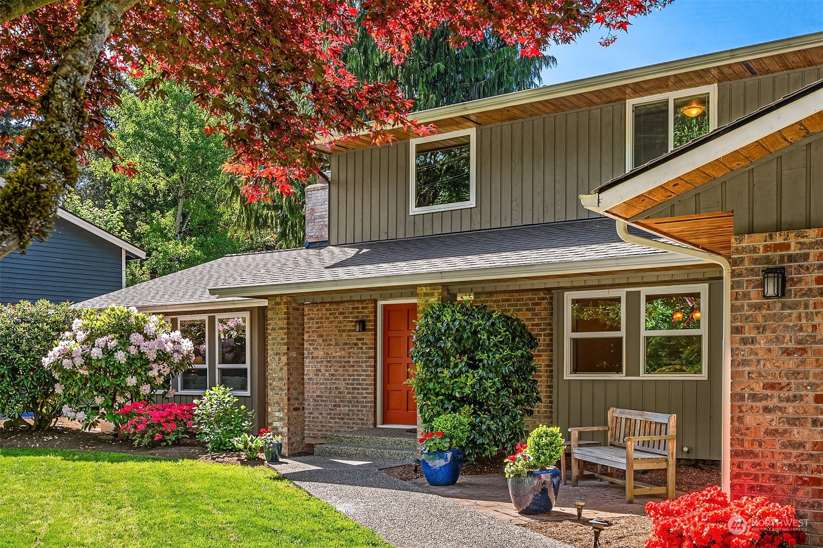 4033 NE 205th Street