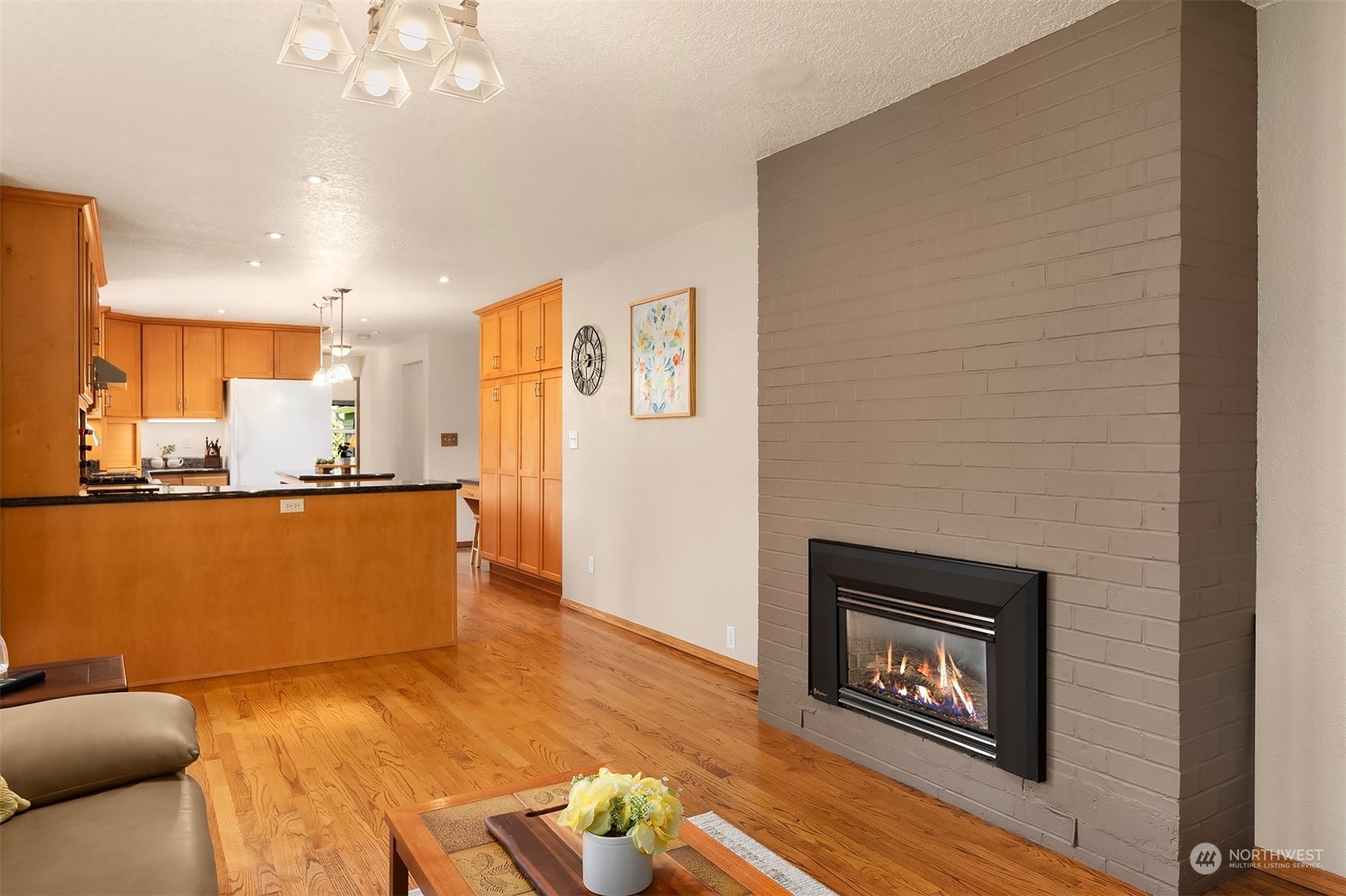 4033 NE 205th Street