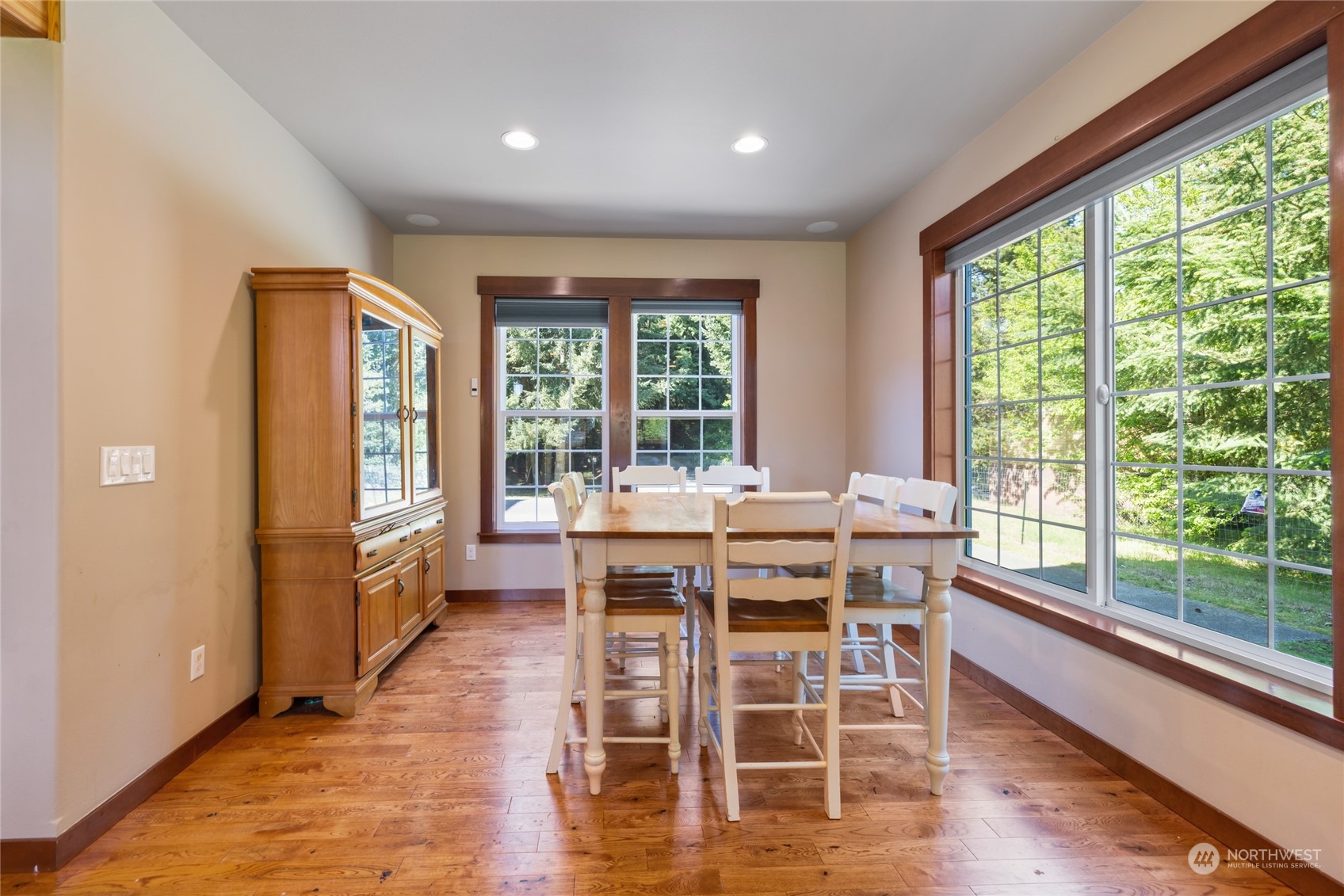 11110 119th Street E