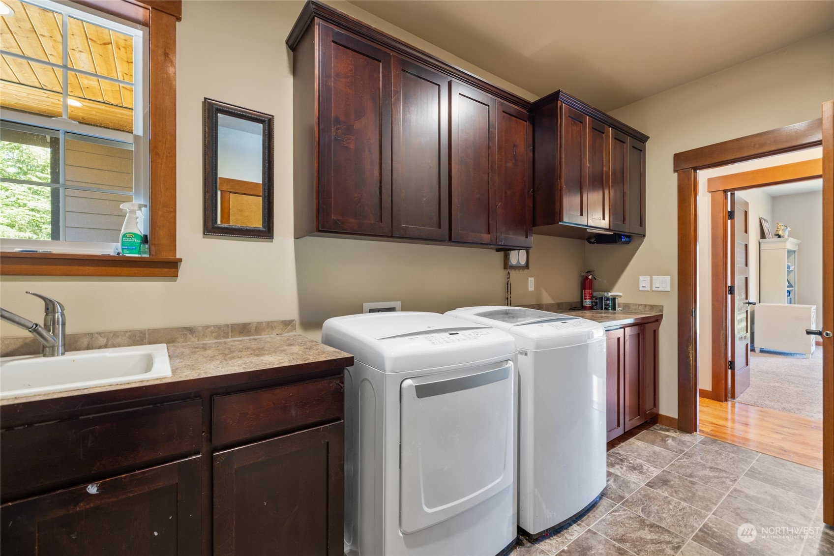 11110 119th Street E