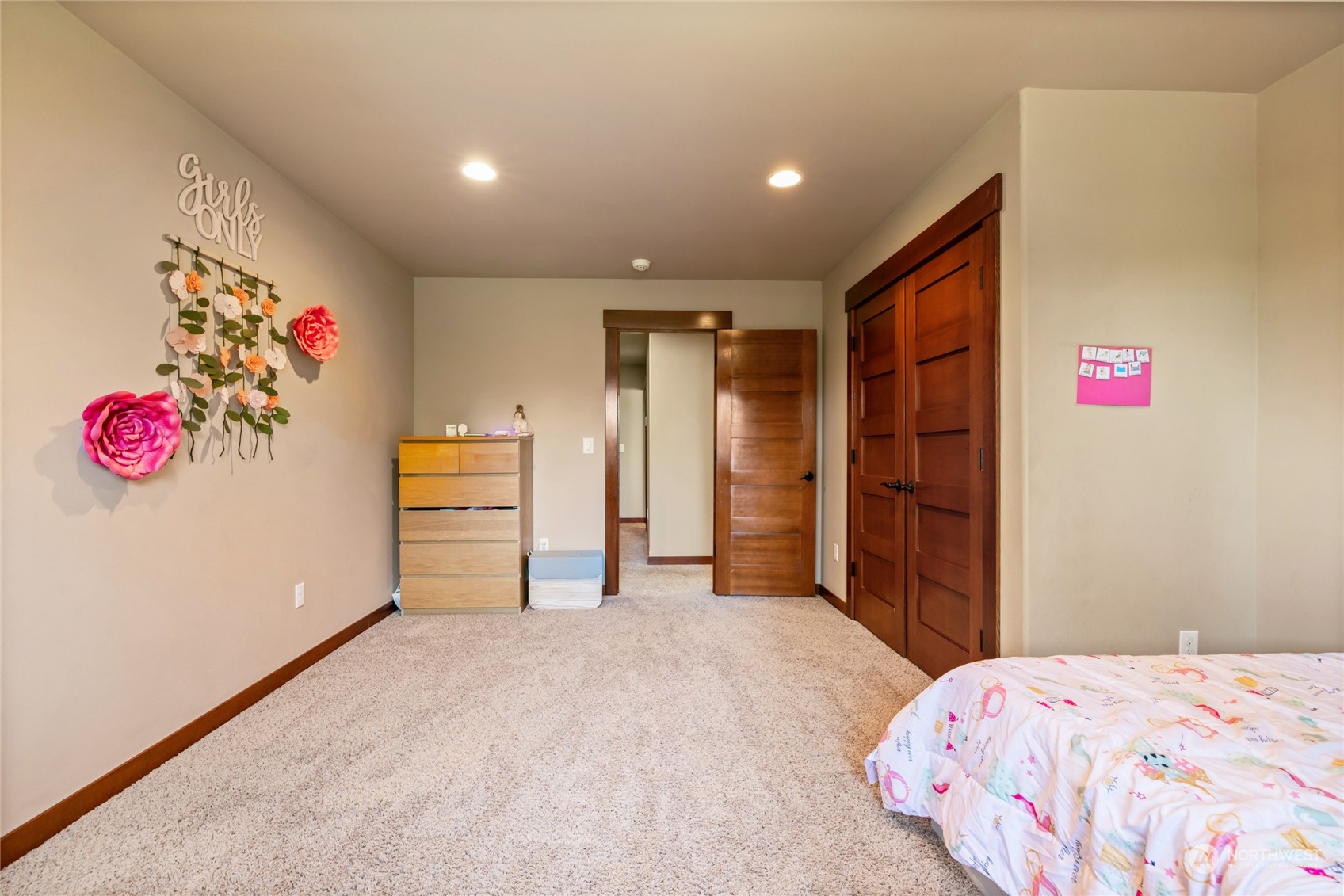 11110 119th Street E