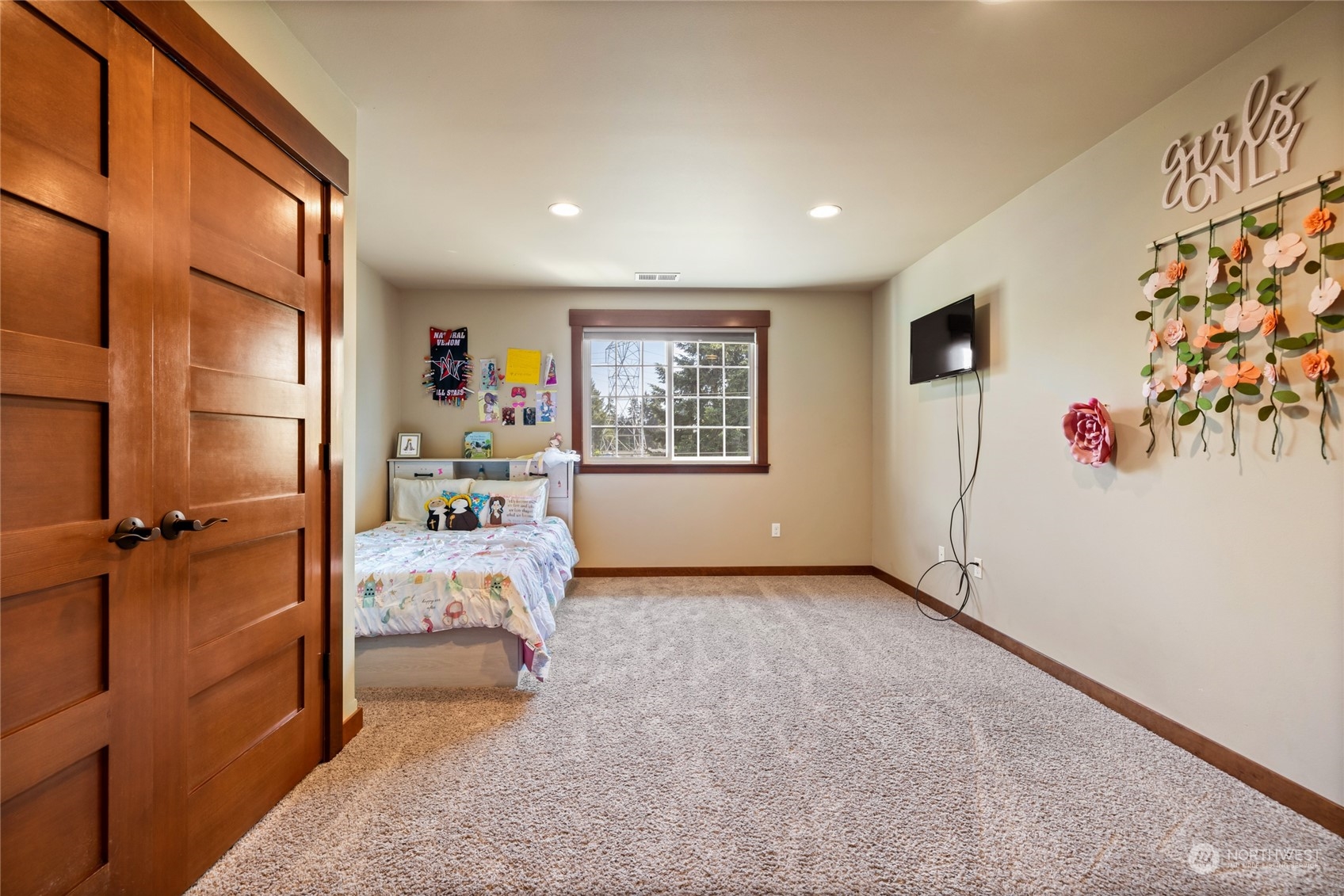 11110 119th Street E