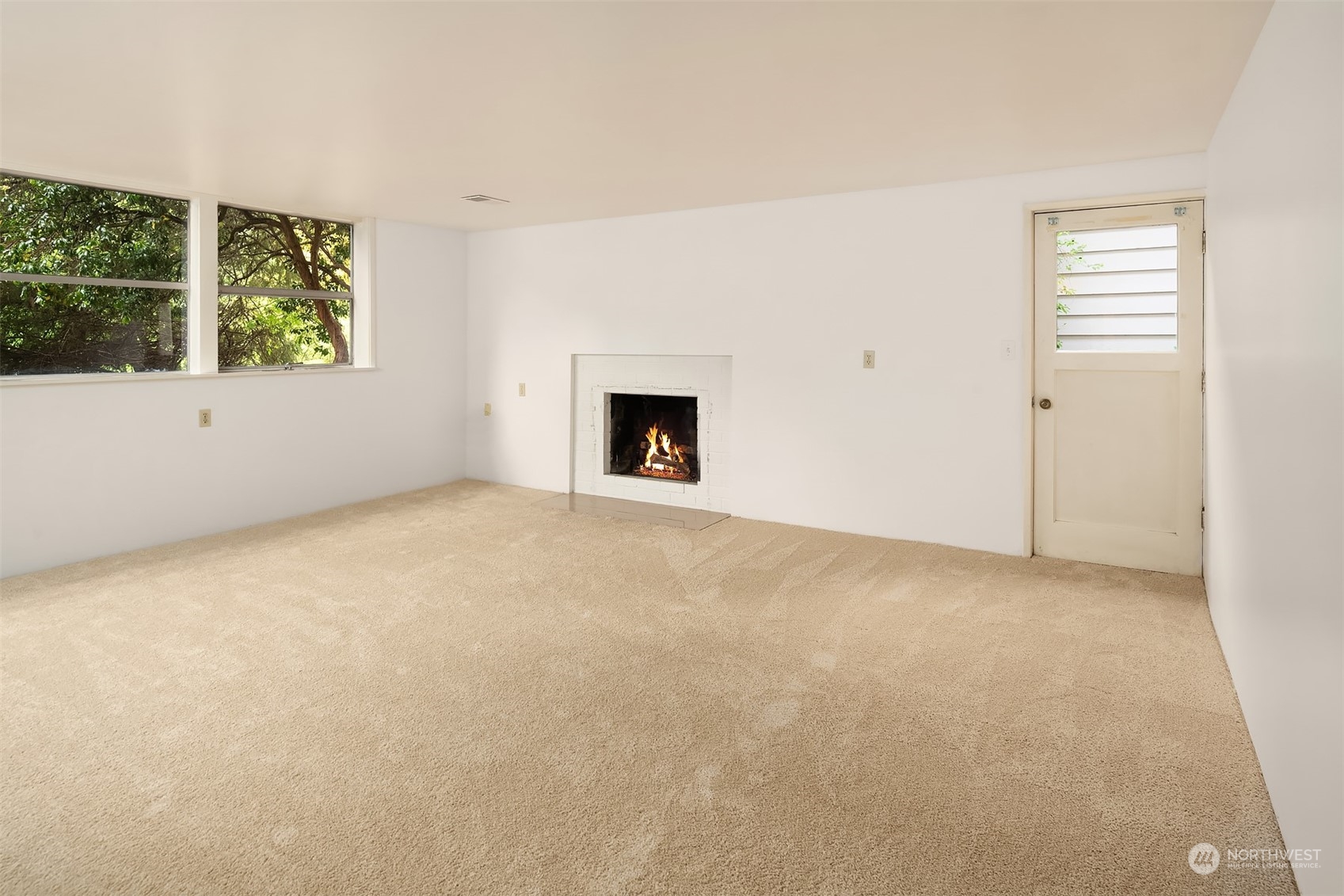 14854 Densmore Avenue N