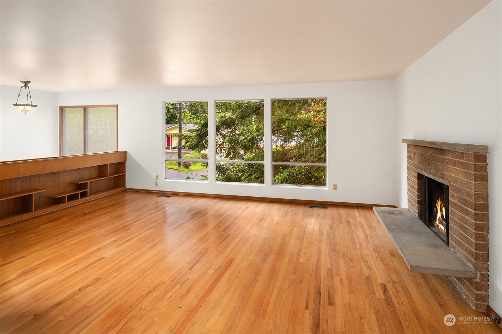 14854 Densmore Avenue N