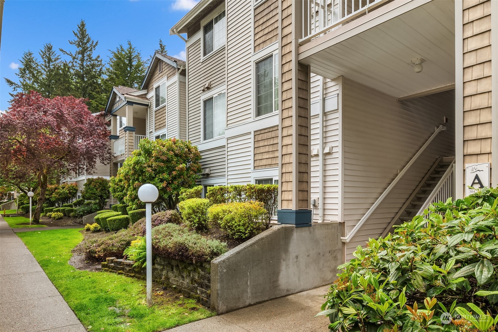 25235 SE Klahanie Blvd Unit: A305