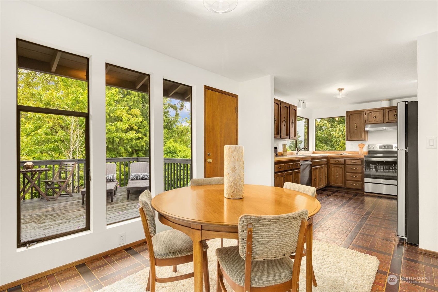 3720 NE 150th Street