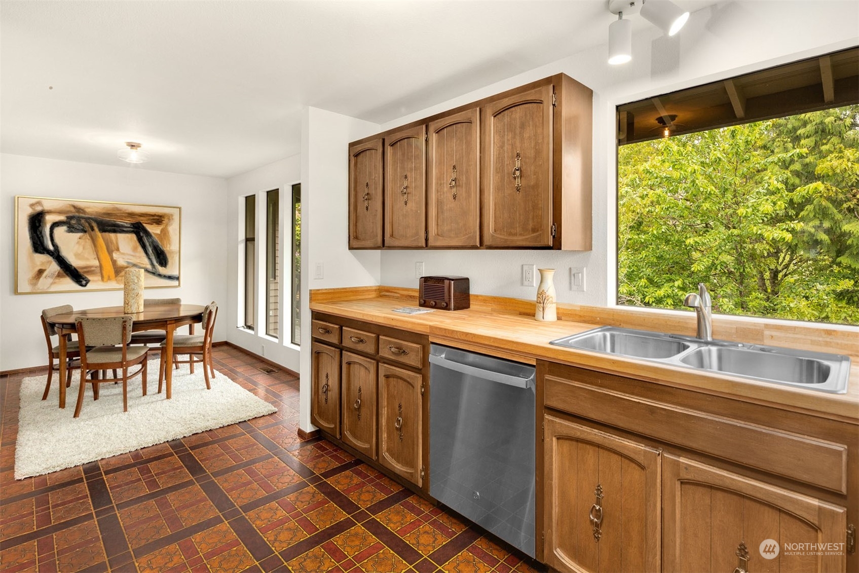 3720 NE 150th Street