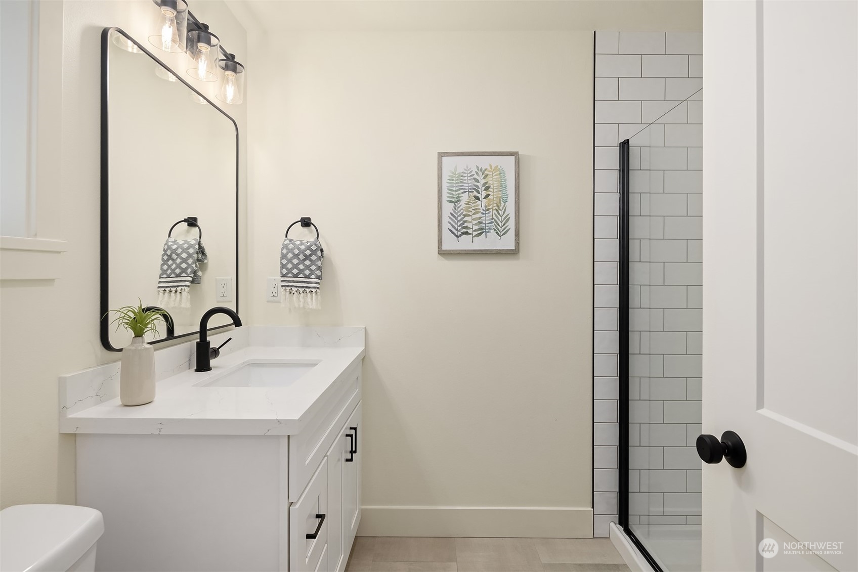 11621 Meridian Avenue N