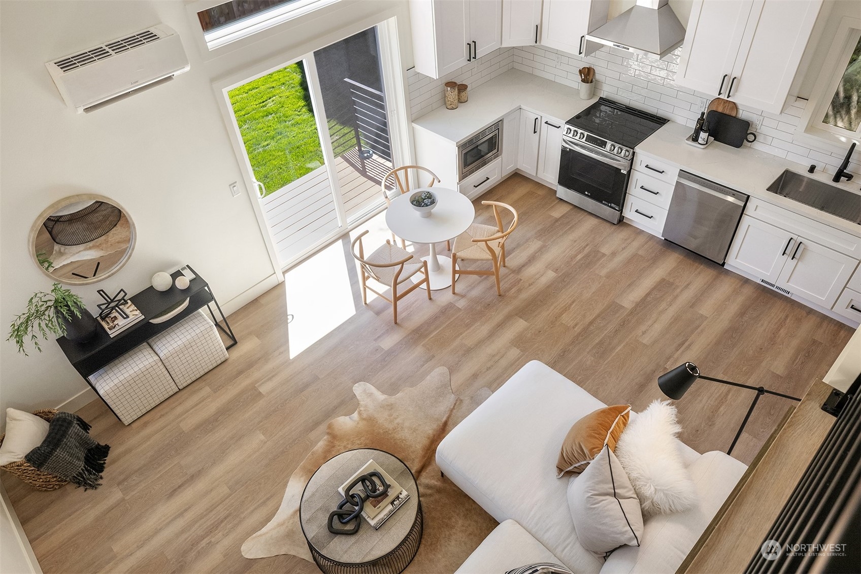 11621 Meridian Avenue N