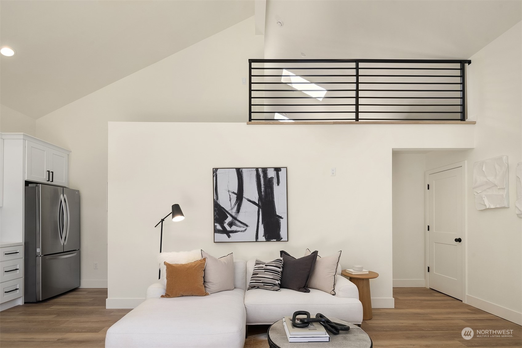 11621 Meridian Avenue N