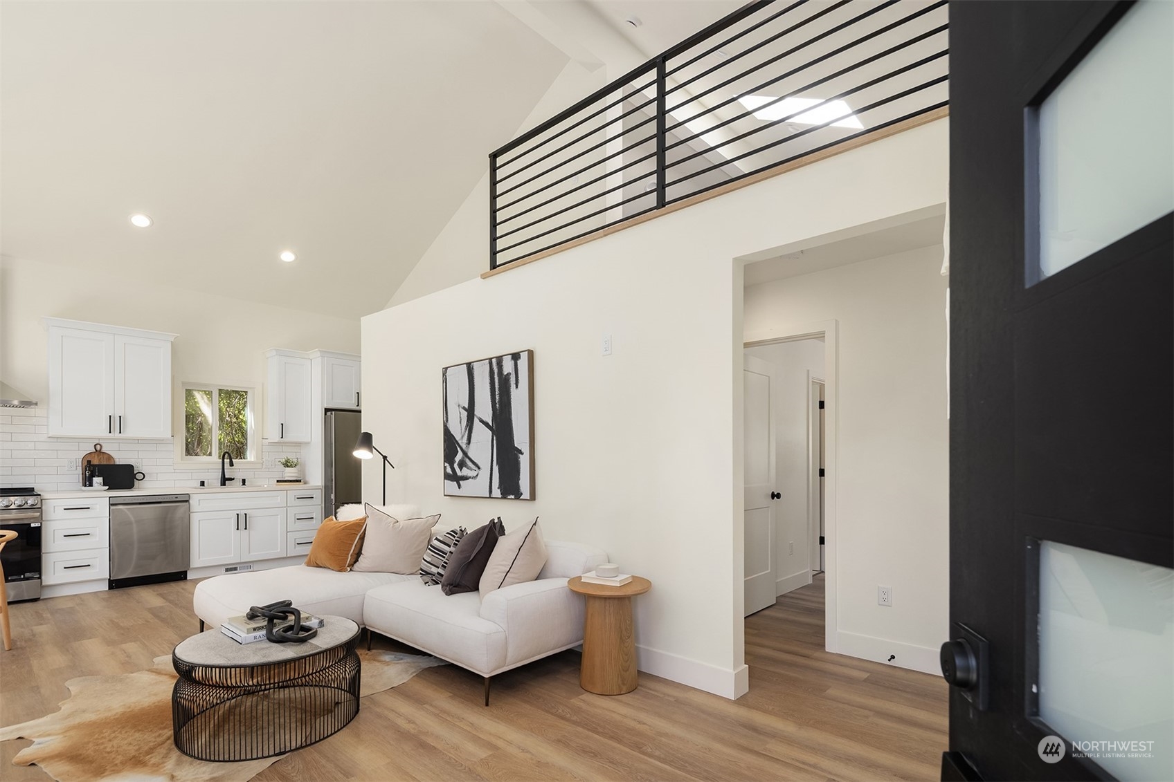 11621 Meridian Avenue N