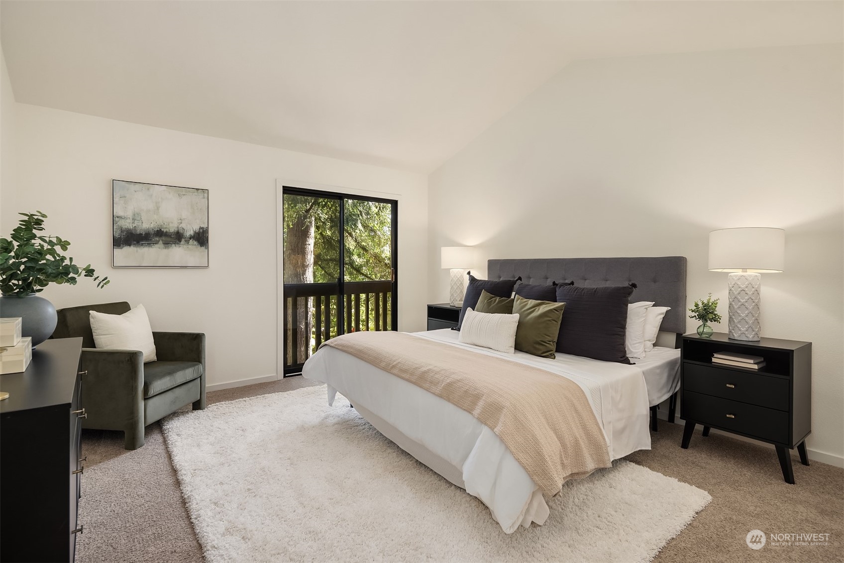 13730 15th Avenue NE Unit: D301