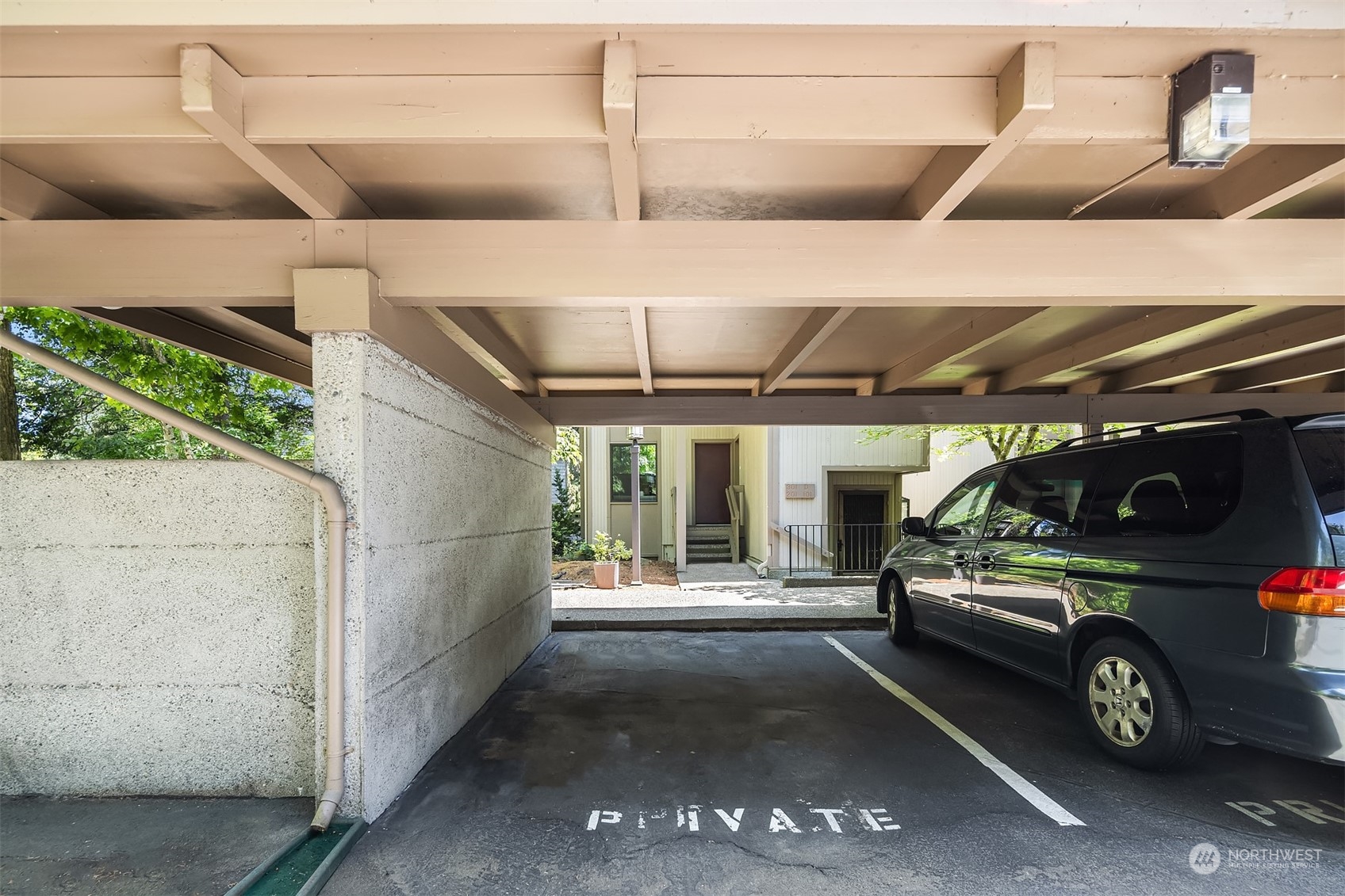 13730 15th Avenue NE Unit: D301