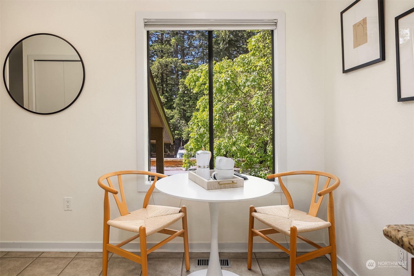 13730 15th Avenue NE Unit: D301