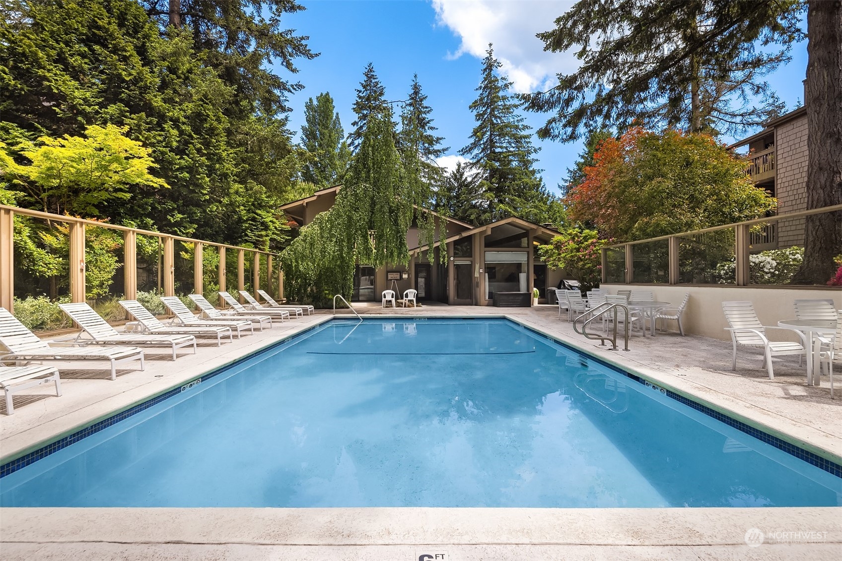 13730 15th Avenue NE Unit: D301