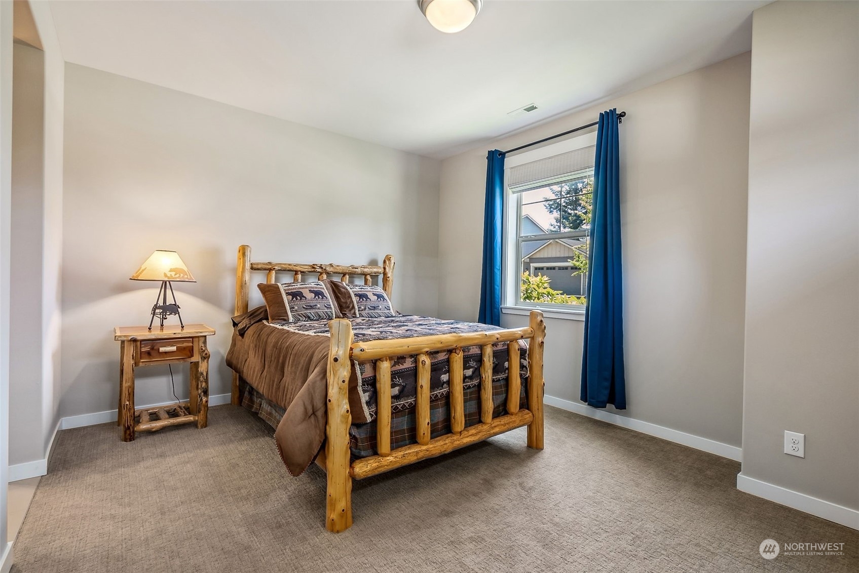 5040 327th Avenue NE