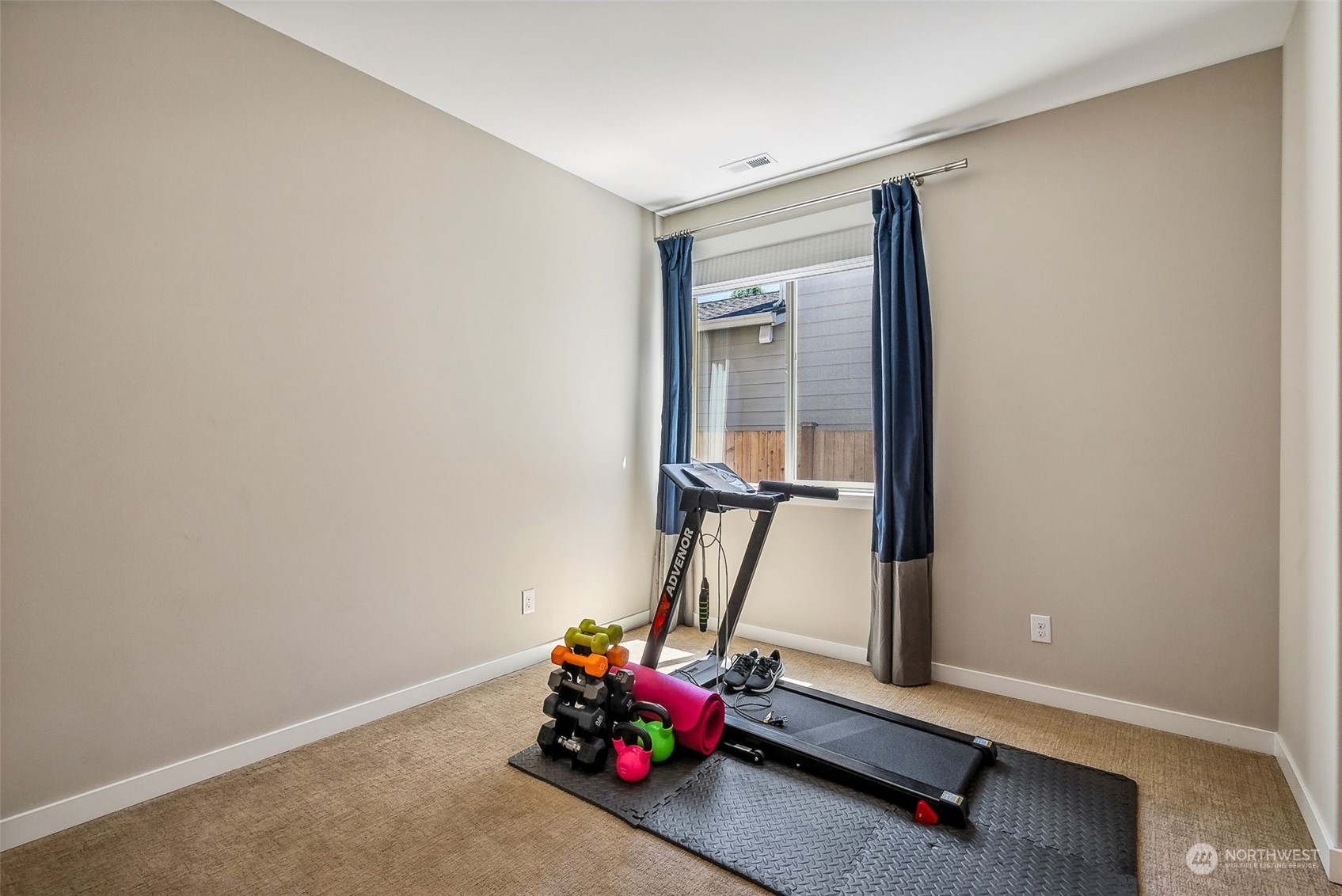 5040 327th Avenue NE