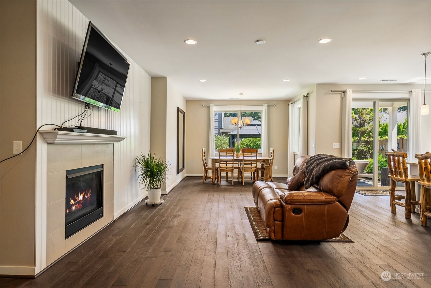 5040 327th Avenue NE