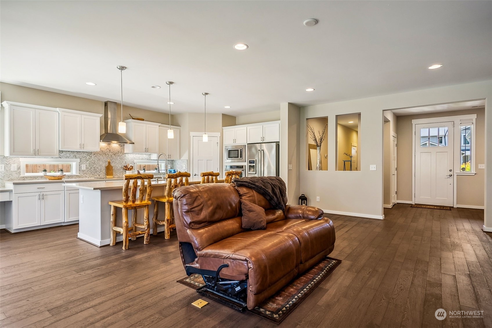 5040 327th Avenue NE