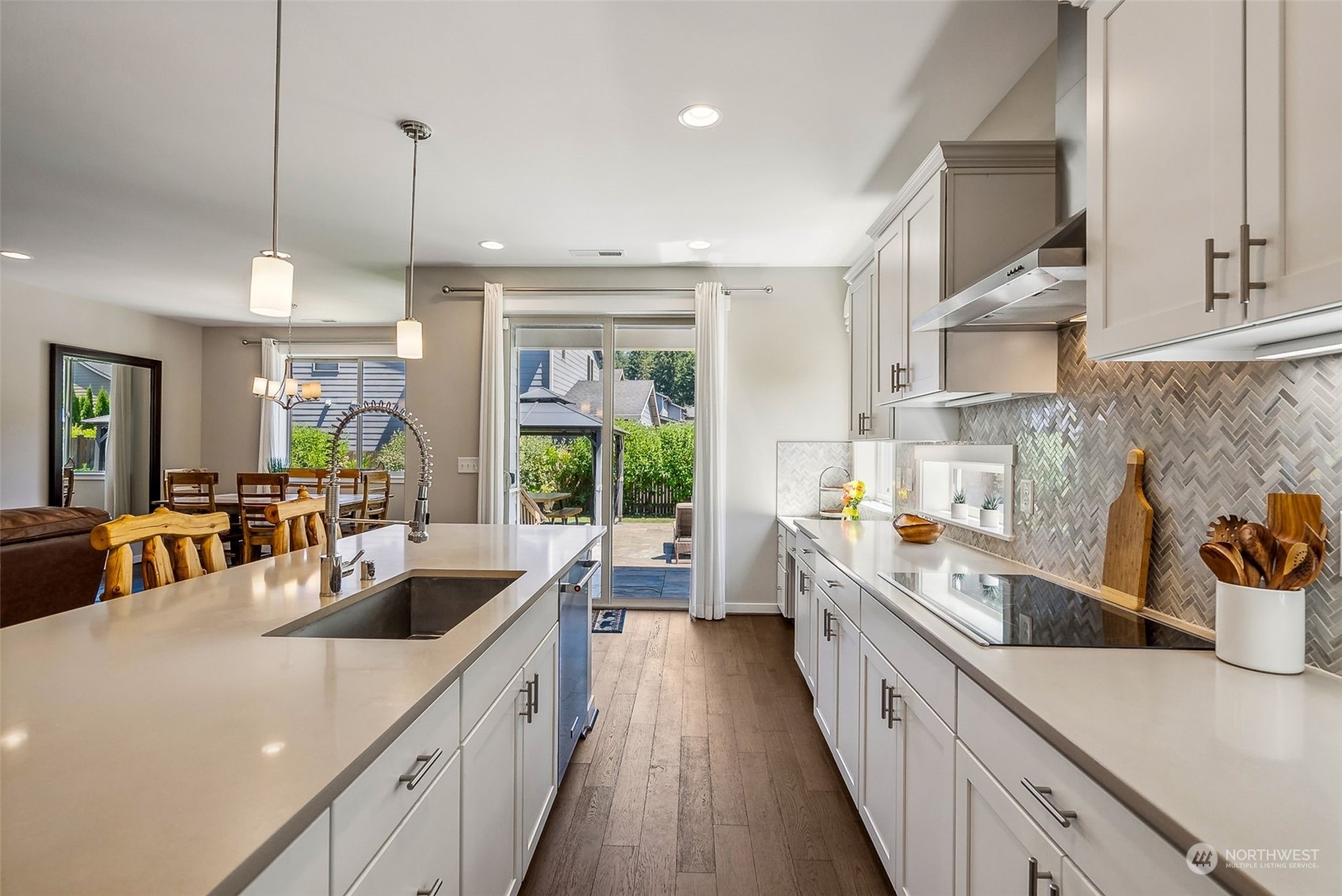 5040 327th Avenue NE