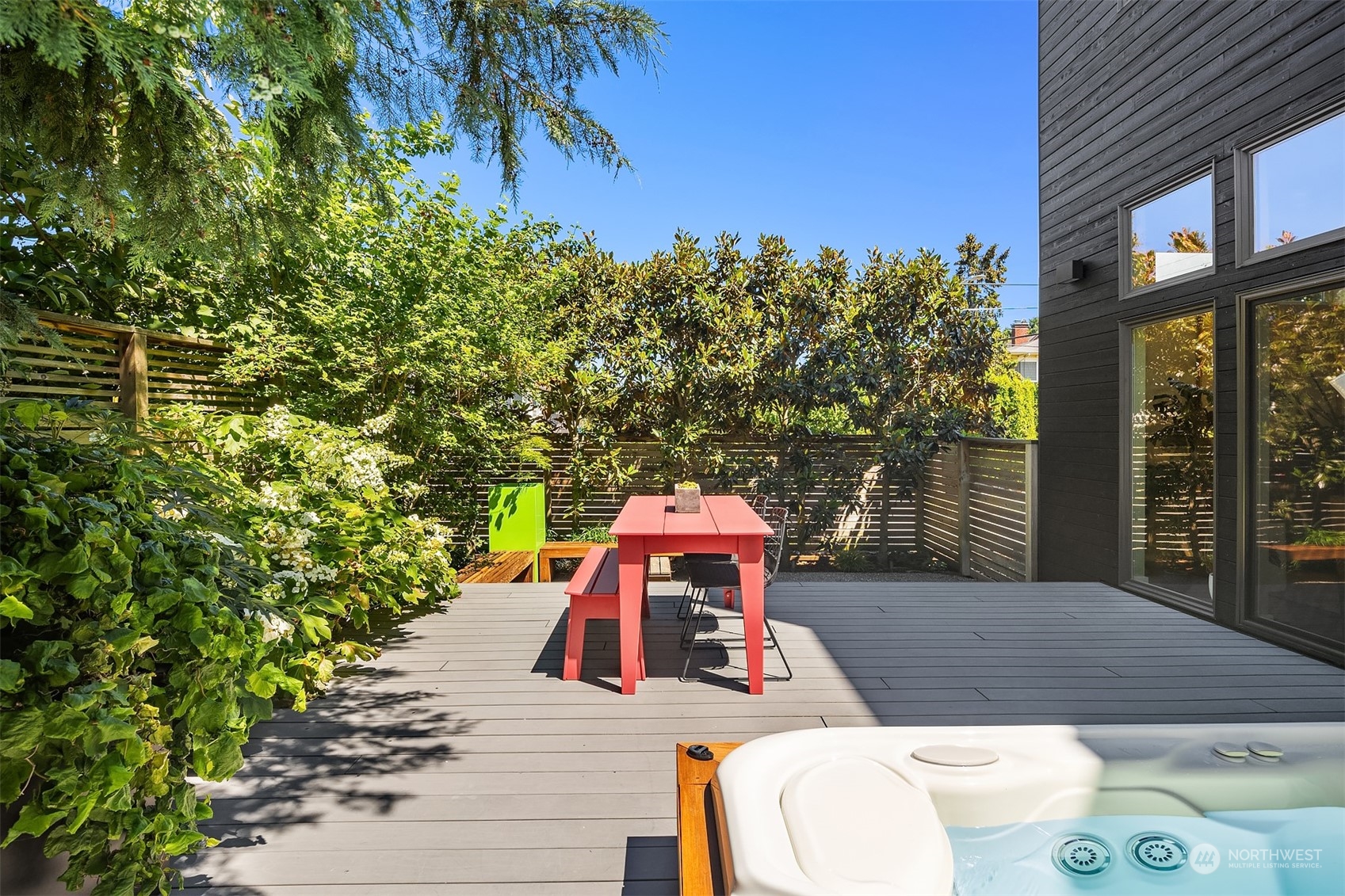 2800 W Boston Street