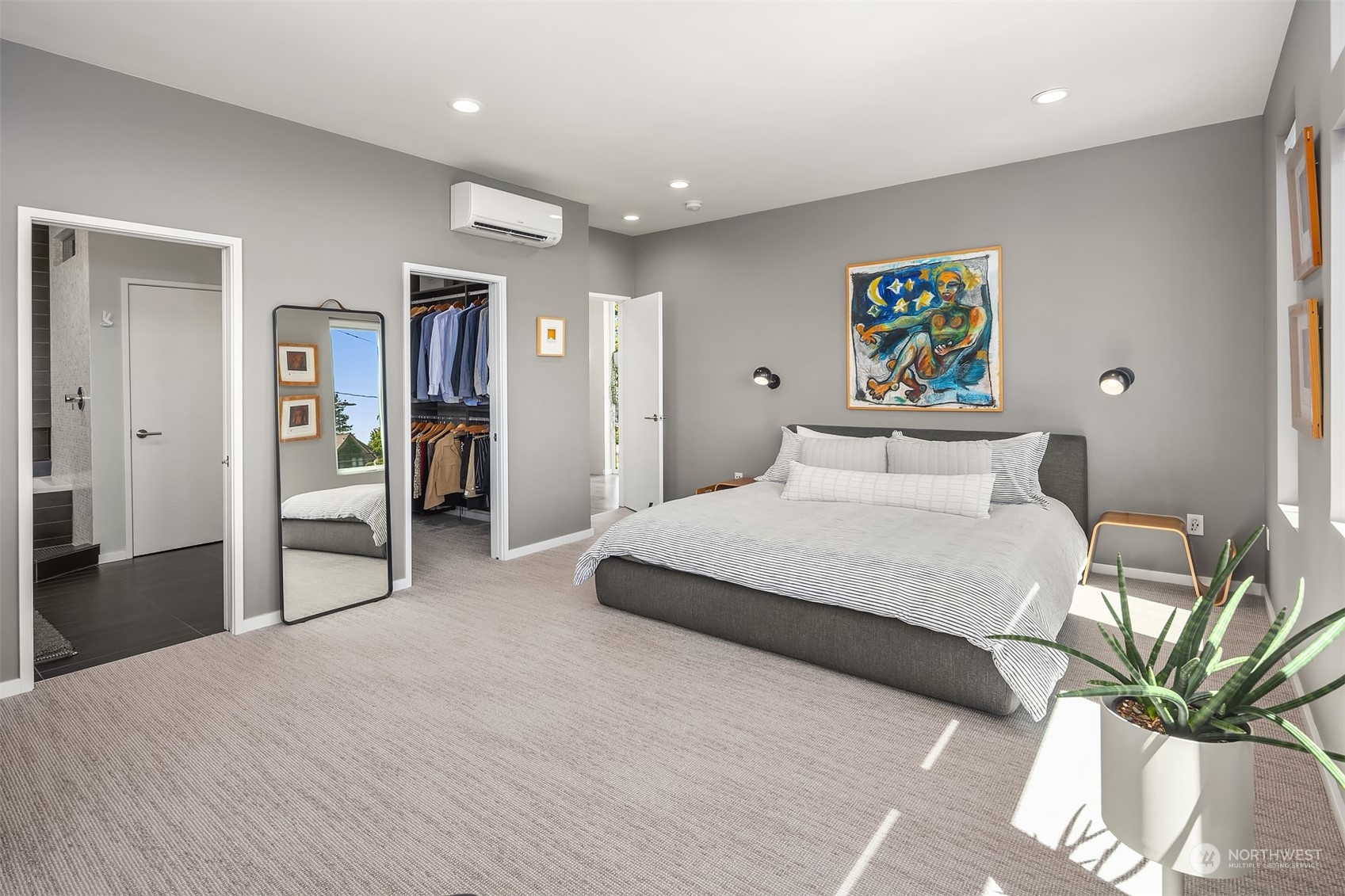 2800 W Boston Street